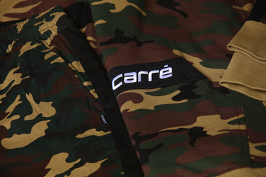 Carré's Trait Is Tight