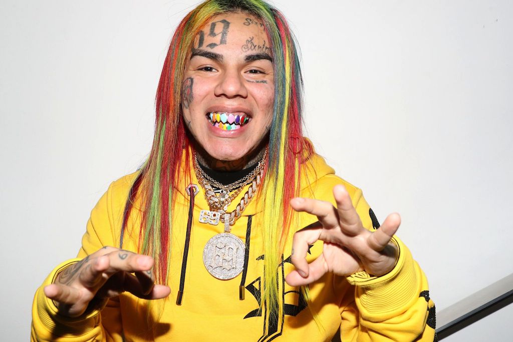 6ix9ine Offered Up $20K To Shoot At Chief Keef