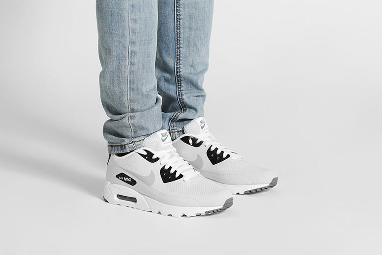 Nike Air Max 90 Ultra Essential W/G/B