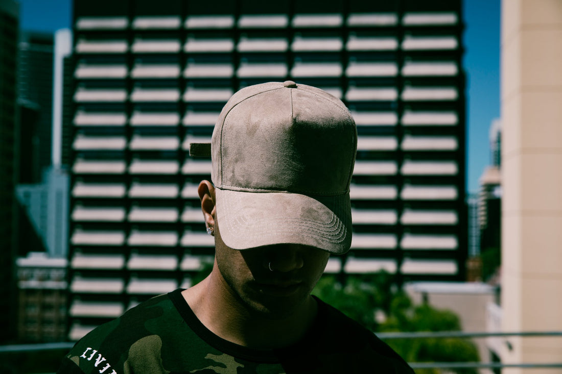 Carré Iron Lady Suede Strapback