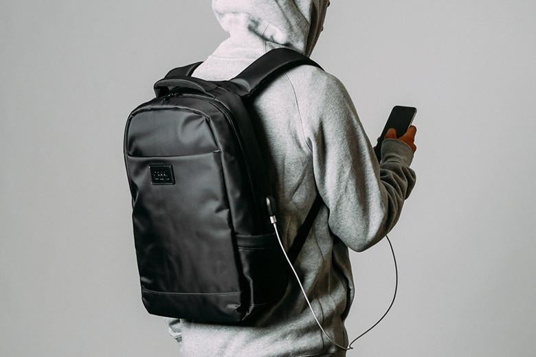 Carré Virtue Charging Backpack