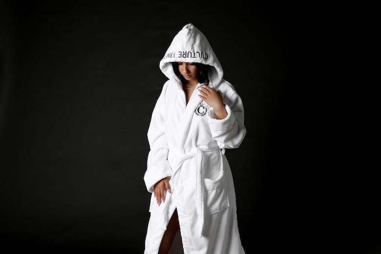 Don't Miss This Bigger-Than-Boxing-Day Boujee Bathrobe Offer
