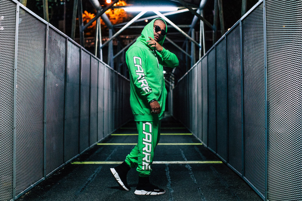 Carré Has That Neon Fire