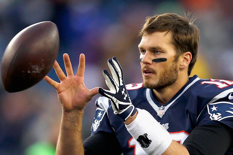 Tom Brady Returns To NFL After Deflategate Suspension