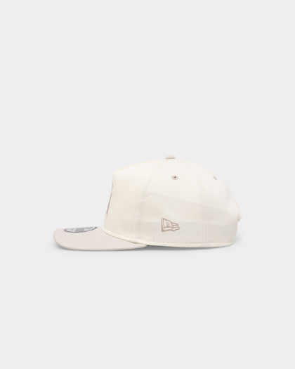 New Era New York Yankees Old Golfer Snapbck Chrome White