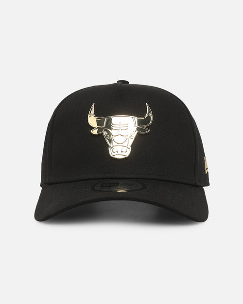 New Era Chicago Bulls 'Metal Badge' 9FORTY K-Frame Snapback Black/Gold Metallic