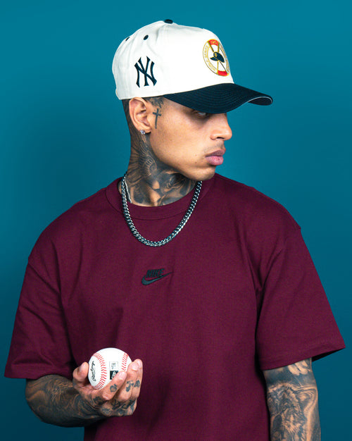 New Era New York Yankees 'World Series Through The Decades' Golfer Snapback Chrome White