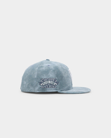 New Era Oakland Raiders 'Sky Blue Washed Suede' 59FIFTY Fitted Pastel Blue