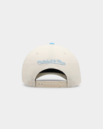 Mitchell & Ness Chicago Bulls 'Sky Blue' Snapback Cream