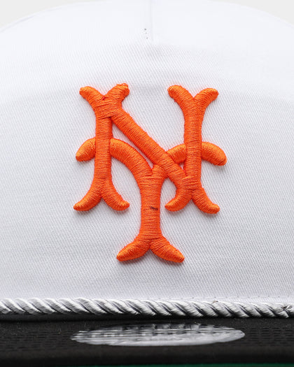 New Era New York Giants 2-Tone Golfer Snapback White/Black