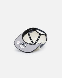 New Era New York Yankees '2-Tone Corduroy' Golfer Snapback Chrome/Navy