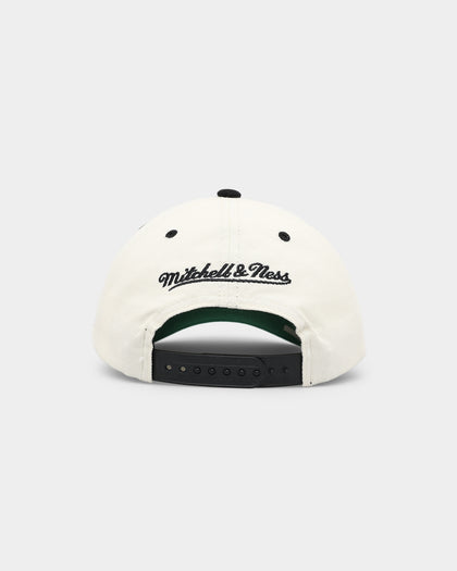 Mitchell & Ness Los Angeles Lakers 'Versus' Chicago Bulls Deadstock Snapback Off White/Black