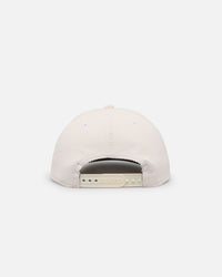 New Era Los Angeles Dodgers 'Currency Corduroy' Golfer Pre-Curved Snapback Chrome White