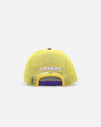 Pro Standard Los Angeles Lakers Pinch Front Trucker Snapback Yellow
