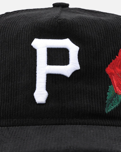 New Era Pittsburgh Pirates 'Corduroy Roses' Pre-Curved Golfer Snapback Black Corduroy/White
