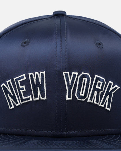 New Era New York Yankees 'Satin Script' 9FIFTY Snapback OTC
