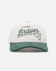 New Era Atlanta Braves 'Heritage Golf' Pre-Curved Golfer Snapback Chrome White