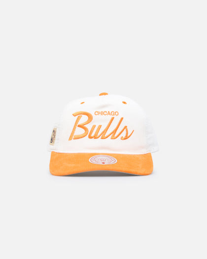 Mitchell & Ness Chicago Bulls Pastel Corduroy Snapback White Cream/Orange