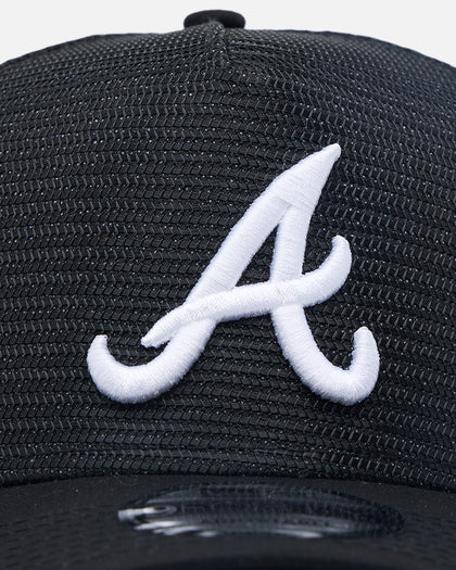 New Era Atlanta Braves 'Black All Over Mesh' 9FORTY A-Frame Trucker Snapback Black Rigid/Black
