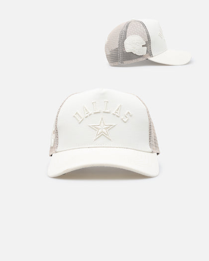 Pro Standard Dallas Cowboys Pinch Front Trucker Snapback Eggshell