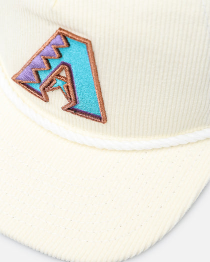 New Era Arizona Diamondbacks 'Throwback Corduroy' Golfer Snapback Chrome