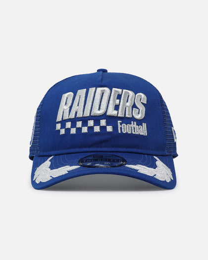 New Era Las Vegas Raiders 'Podium Pack' Pre-Curved Golfer Trucker Snapback Light Royal/Metallic Gold