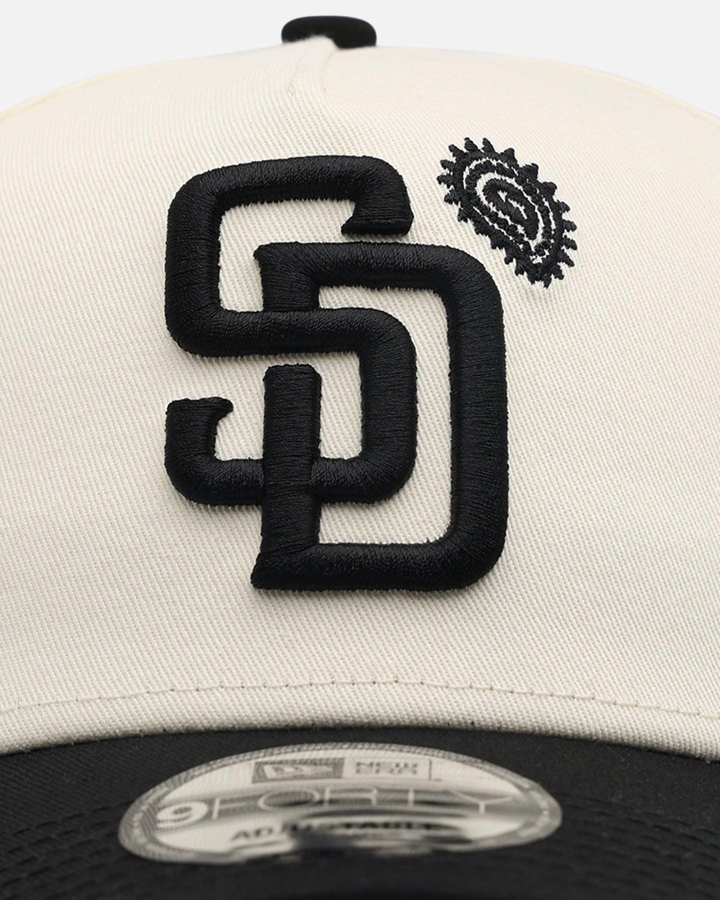 New Era San Diego Padres 'Paisley Hit' 9FORTY A-Frame Snapback