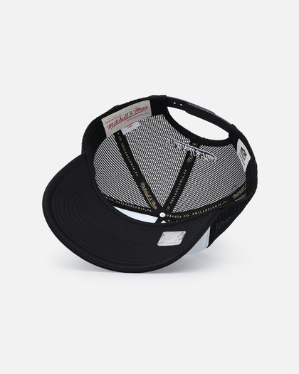 Mitchell & Ness Las Vegas Raiders Logo Foam Trucker Snapback Black/White