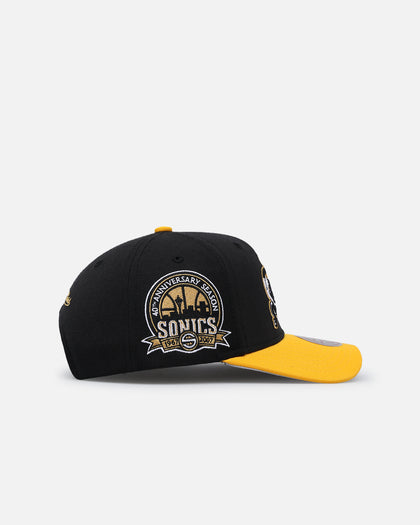 Mitchell & Ness Seattle SuperSonics "Enter The Dragon" Pro Crown Snapback Black/Ochre