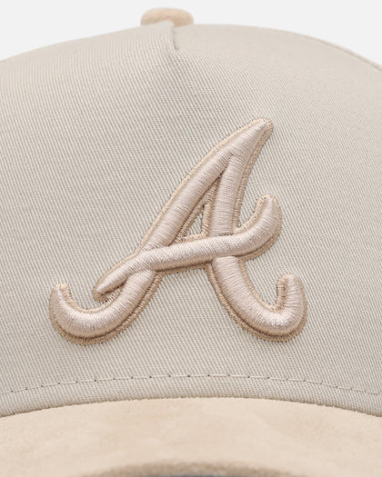 New Era Atlanta Braves 'Cream Suede' 9FORTY A-Frame Strapback Stone/Oatmilk