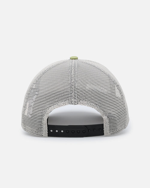 New Era Las Vegas Raiders "Camo Visor" 9FORTY A-Frame Trucker Snapback Stone/Olive