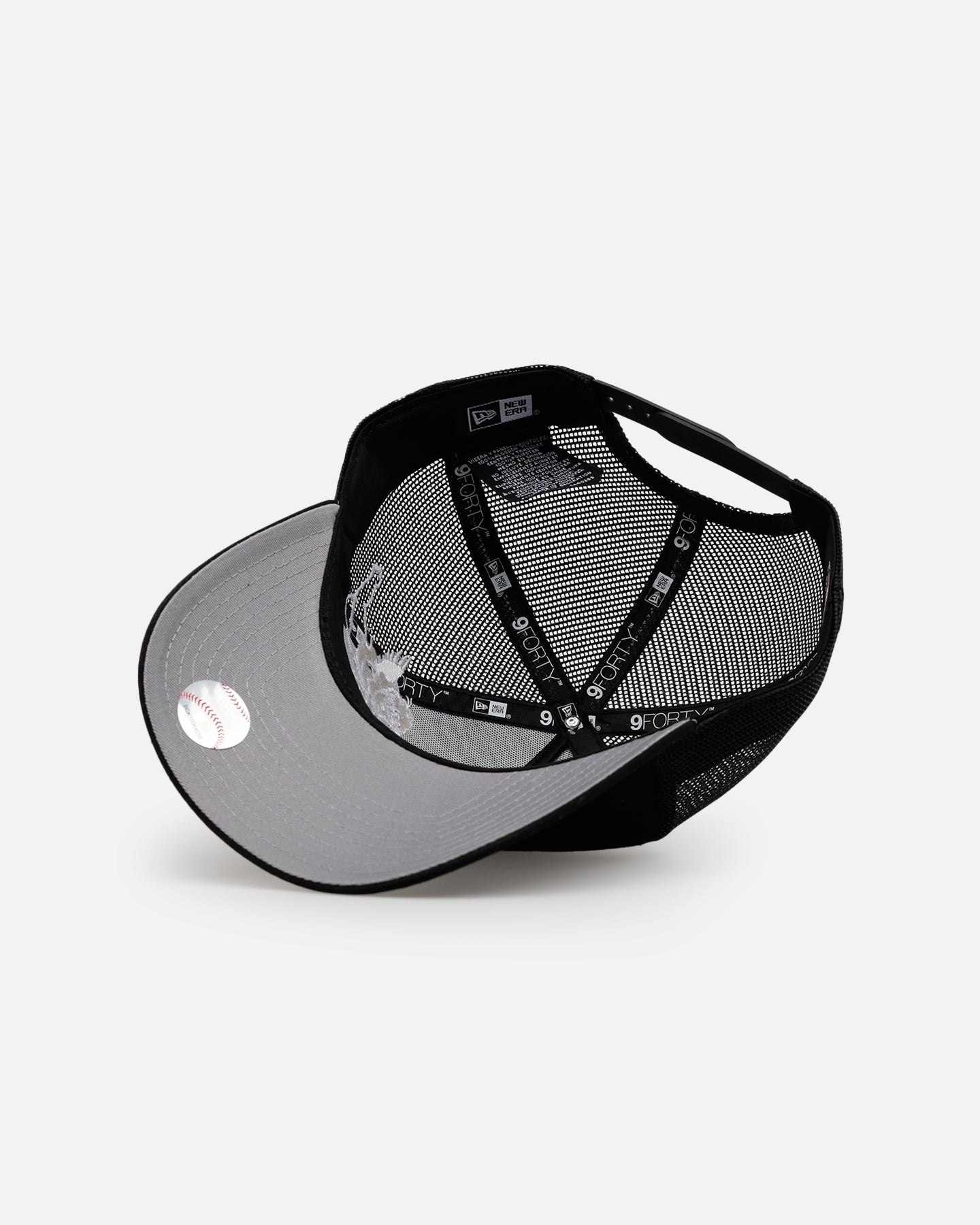 New Era Atlanta Braves 'Cherub Trucker' 9FORTY A-Frame Trucker