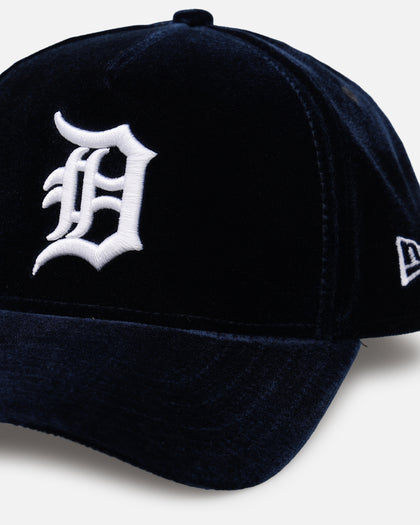 Casquette ajustée 59FIFTY Game Day Overlap des Detroit Tigers New Era pour hommes, bleu marine Casquette ajustée 59FIFTY Game Day Overlap des Detroit Tigers New Era pour hommes, bleu marine