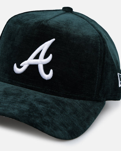 New Era Atlanta Braves 'Plush Chenille' 9FORTY A-Frame Snapback Dark Green