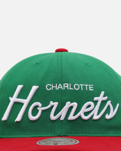 Mitchell & Ness Charlotte Hornets 'Viva Mexico Script' Deadstock Snapback Green/Red
