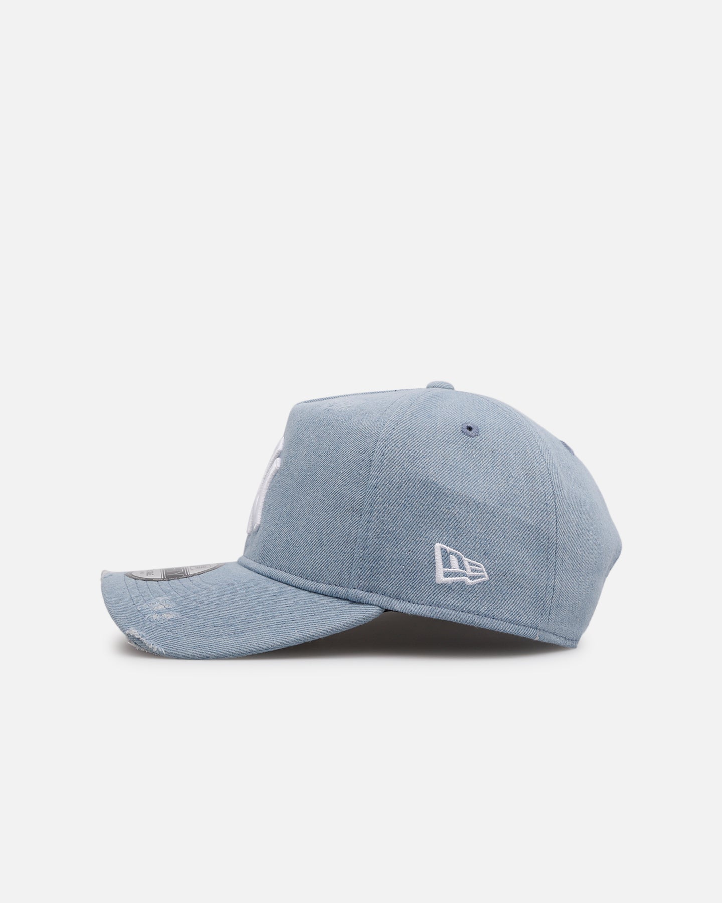 New Era New York Yankees 'Distressed Denim' 9FORTY A-Frame