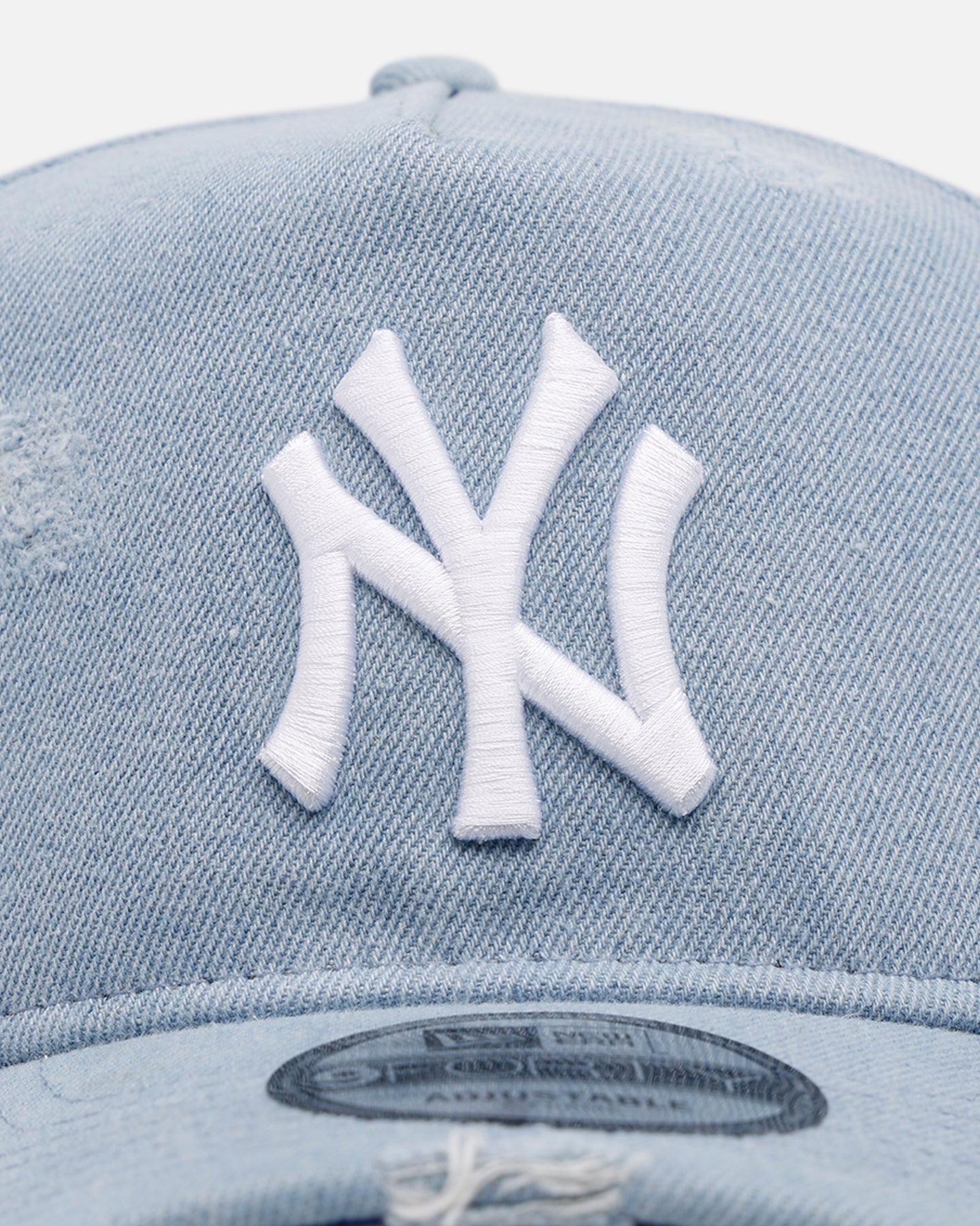 New Era New York Yankees 'Distressed Denim' 9FORTY A-Frame