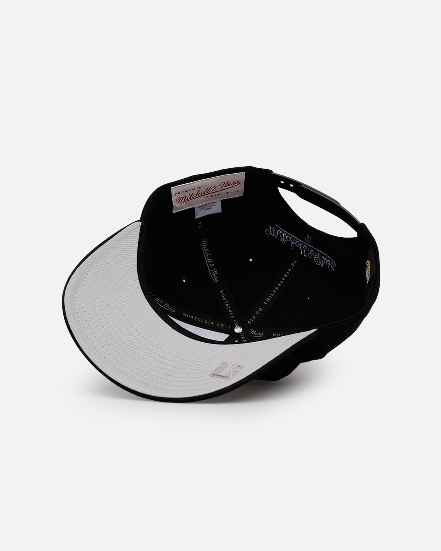 Mitchell & Ness Los Angeles Lakers 'Old English' Caddy Fit