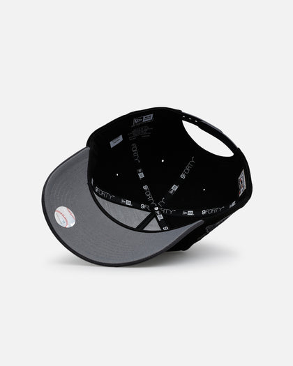 New Era Atlanta Braves 'Stealth' 9FORTY A-Frame Snapback Black/Charcoal