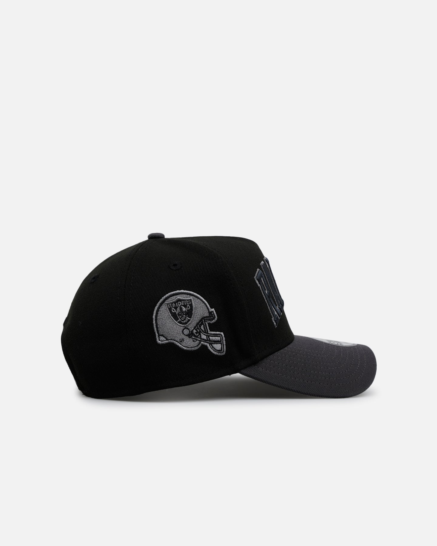 New Era Las Vegas Raiders 'Stealth' 9FORTY A-Frame Snapback Black