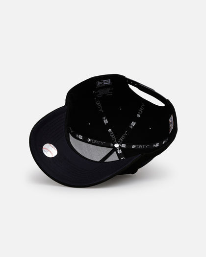 New Era New York Yankees 'Outline' 9FORTY A-Frame Snapback Black