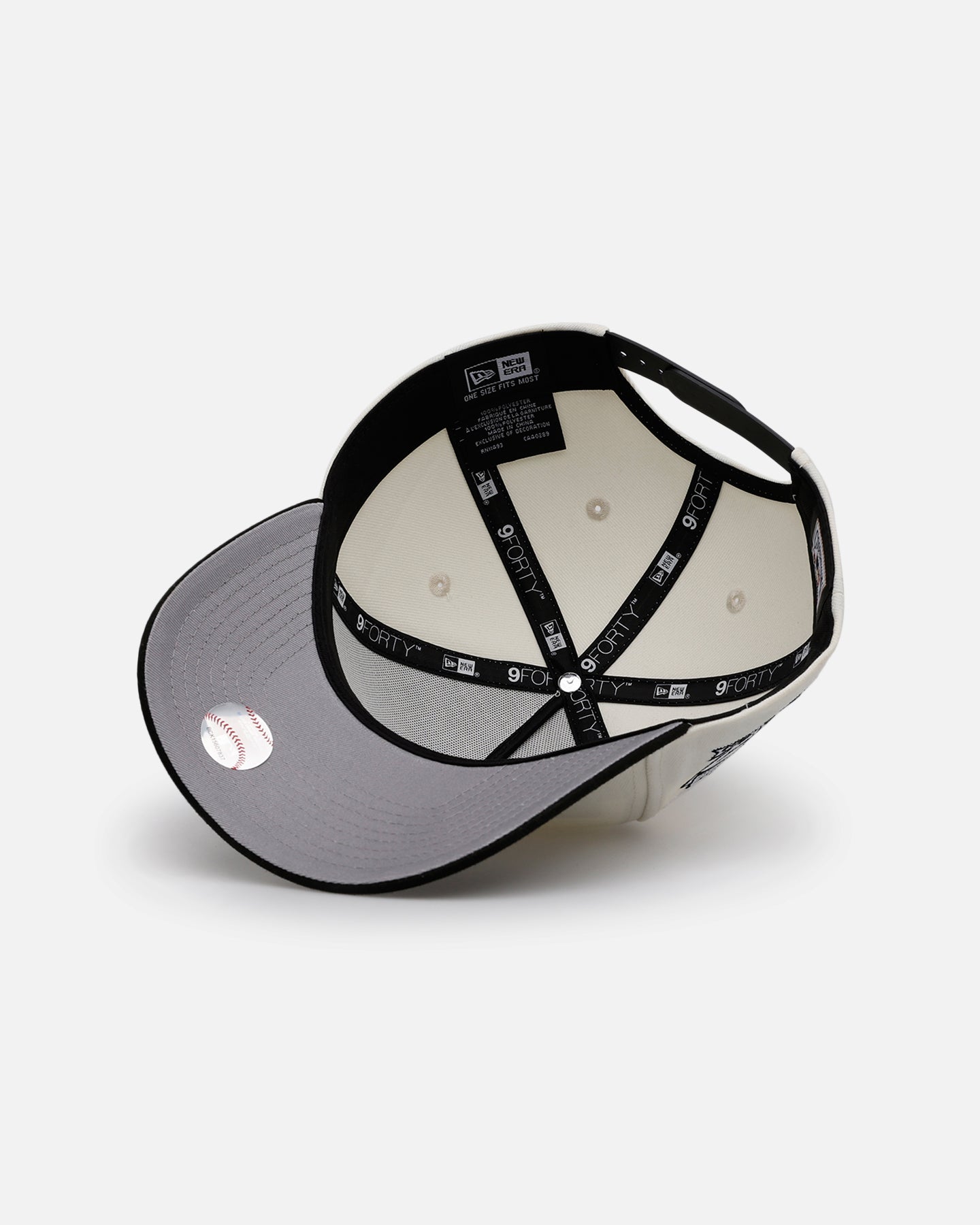 New Era New York Yankees 'Chrome Black' 9FORTY A-Frame Snapback