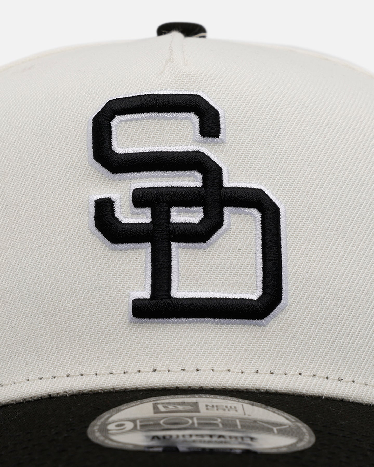 New Era San Diego Padres 'Chrome Black' 9FORTY A-Frame Snapback