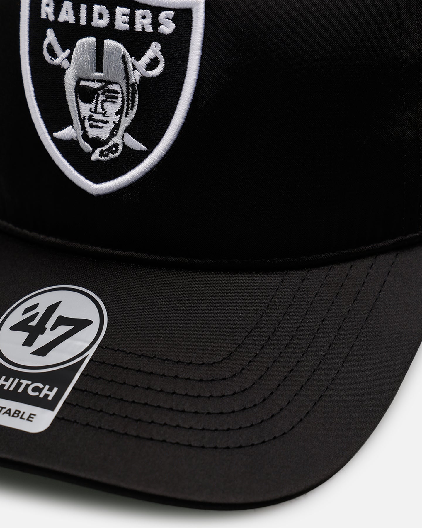 RAIDERS ブラックキャップ シールドロゴ Raiders Black Gray Metallic Super Bowl Champions 950 Snapback