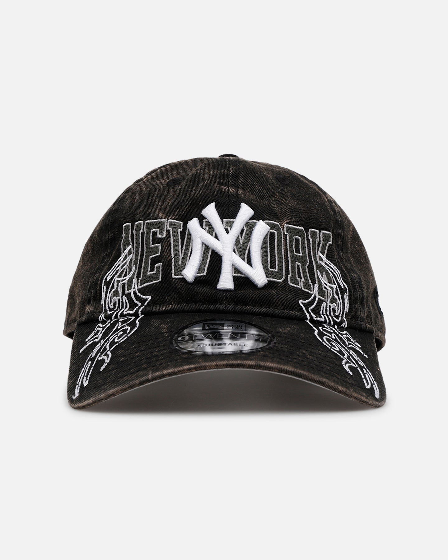 New Era New York Yankees 'Tribal' Classic Casual Strapback Washed