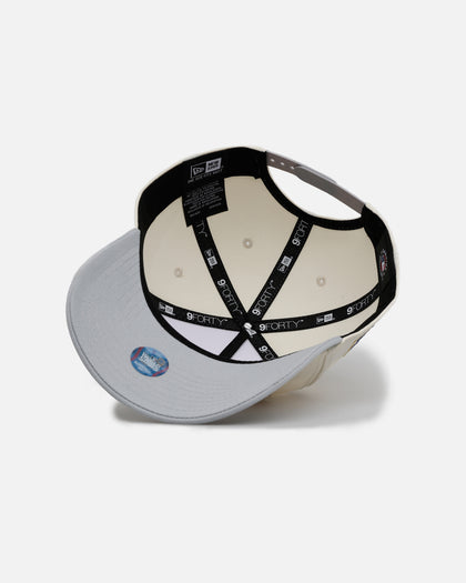 New Era Los Angeles Dodgers '24 Champs' Parade 9FORTY A-Frame Snapback Chrome