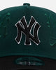 New Era New York Yankees 'Gothic Script Two Tone' 9FORTY A-Frame Snapback Dark Green/Black