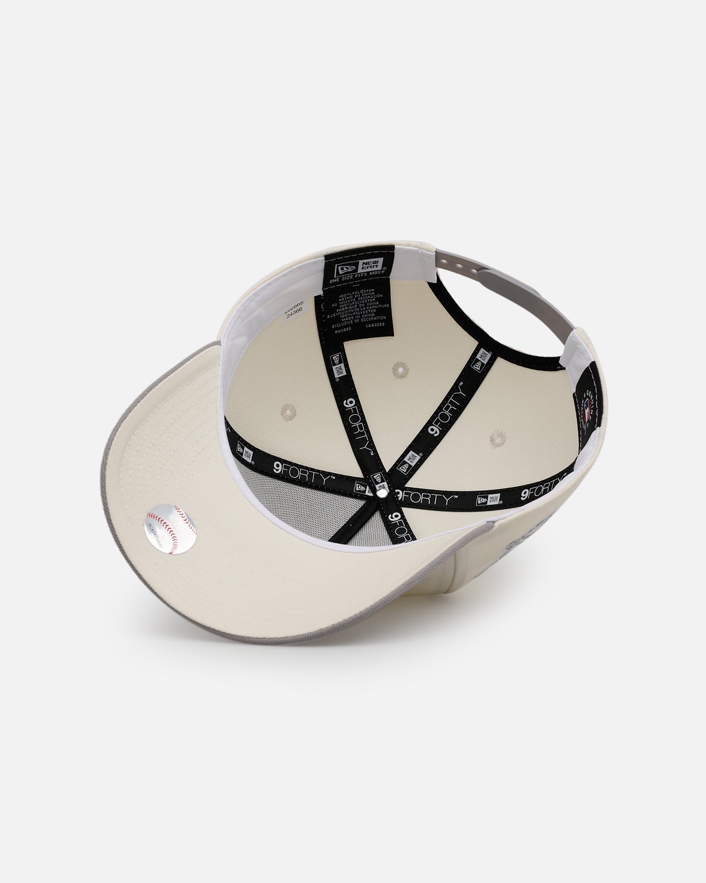 New Era Atlanta Braves 'Too Clean' 9FORTY A-Frame Snapback Chrome