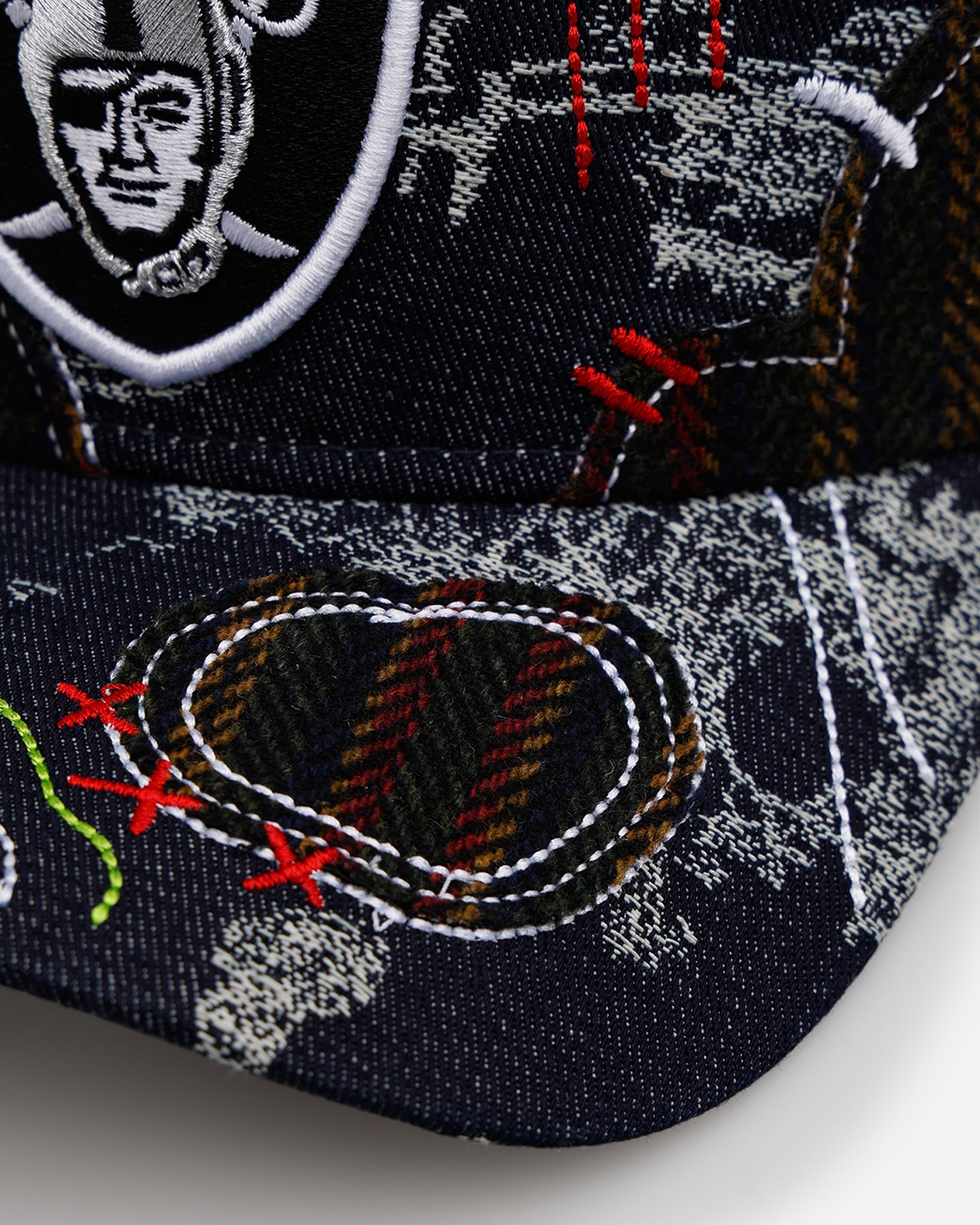 New Era Las Vegas Raiders 'Running Stitch' 9FORTY A-Frame Snapback