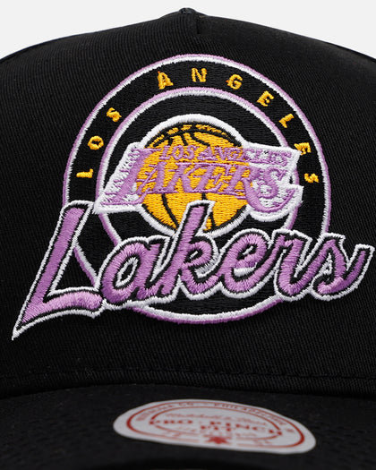 Mitchell & Mess Los Angeles Lakers 'City Of Champions' Pro Pinch Snapback Black